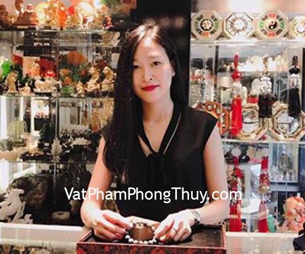 Chị Phương Vi - Khách hàng mua Chuỗi đá nham thạch đen(48.6gr) S6655-S2-3555