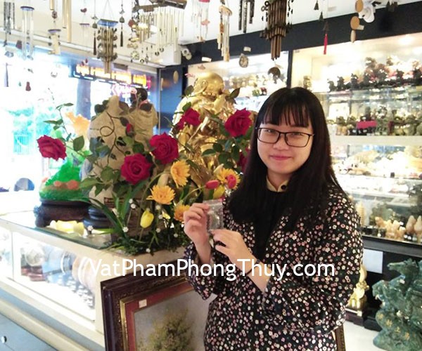 Chị Nhàn - khách hàng mua chuỗi thạch anh tóc xanh biển A+++++ và Tỳ hưu ngọc phỉ thúy nhỏ siêu nét