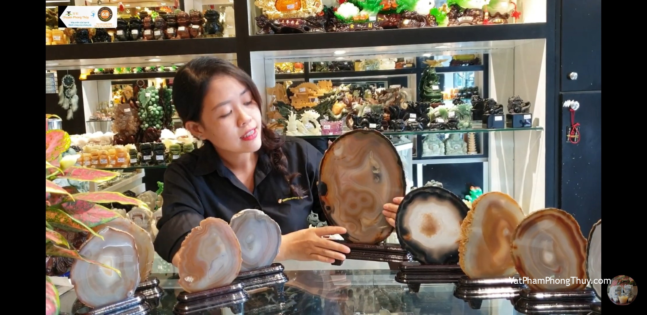 [Video]Lát đá mã não phong thủy - Tưởng không mạnh ai ngờ mạnh không tưởng - Hút trọn may mắn - [Tỉ Tỉ Chuyện Phon Thủy]