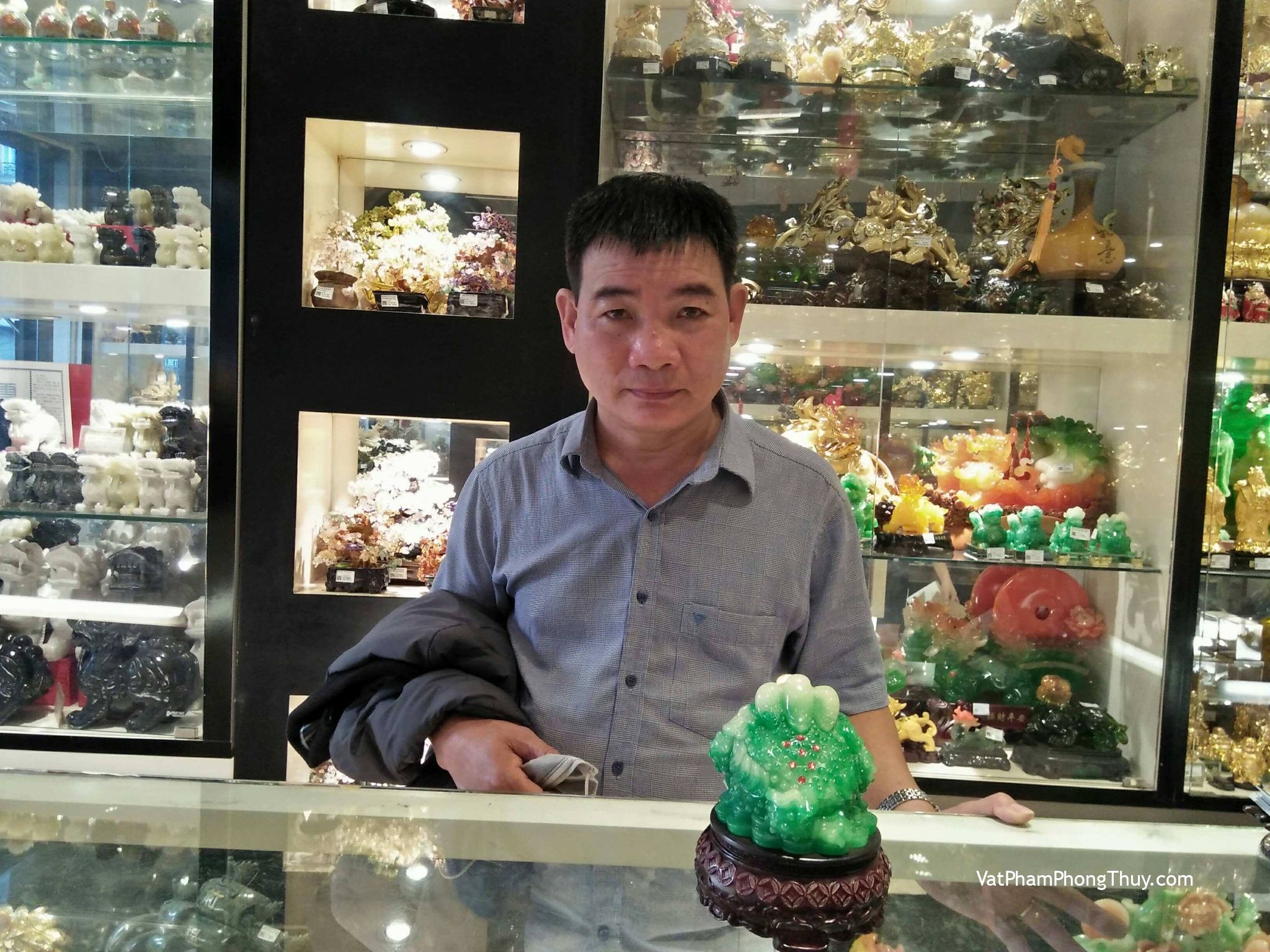 Chú Phong - Khách hàng Thiềm thừ xanh đế xoay K142M.