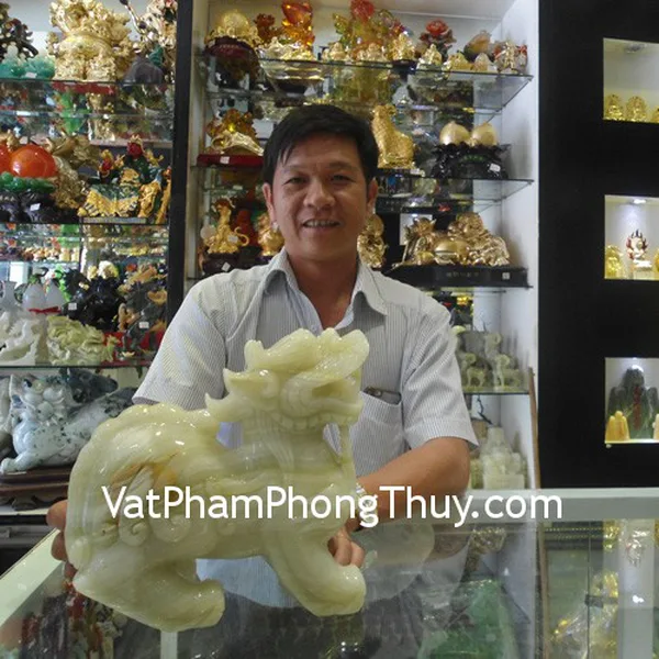 Anh Thương -  khách hàng mua tỳ hưu Bắc Kinh xanh khủng BKX-L