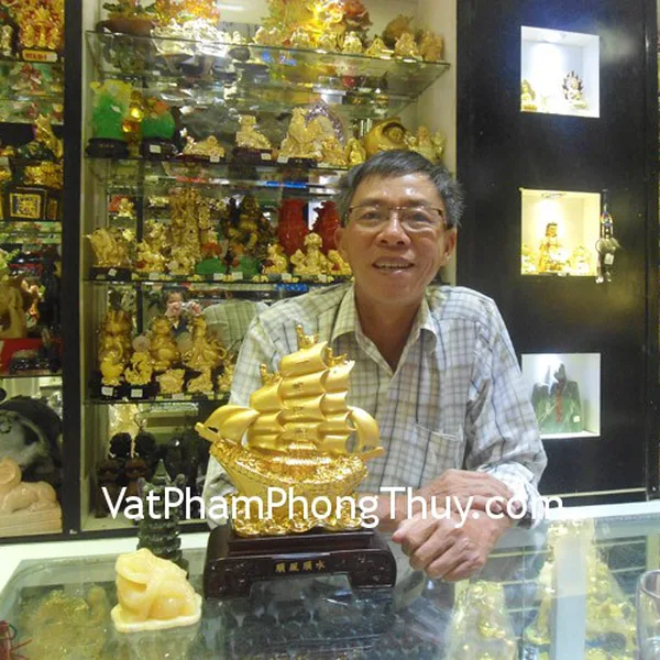 Chú Dẻo - Khách hàng mua thuyền vàng K165M, cóc hoàng long HM027 và tháp văn xương lam ngọc HM131