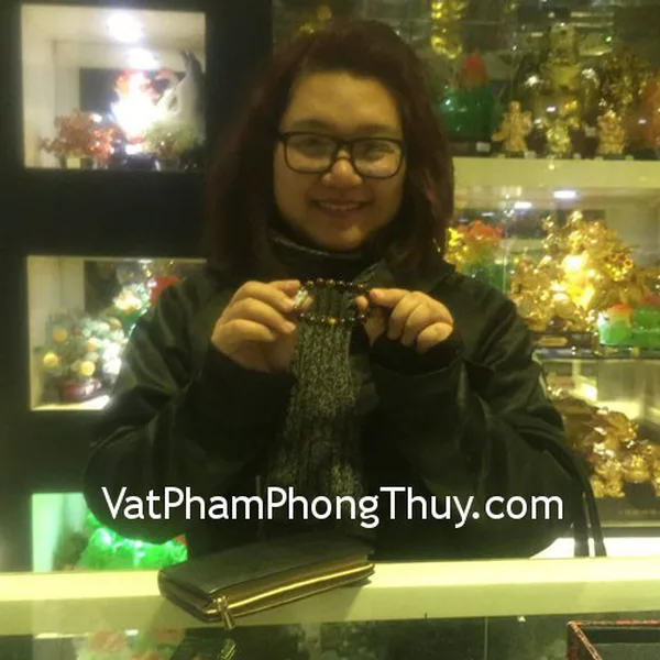 Chị Lan- khách hàng mua vòng tay đá mắt mèo S6098