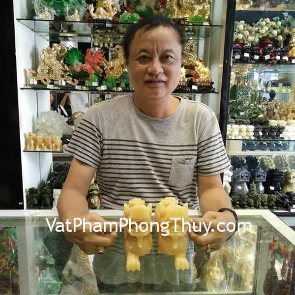Chú Bắc - khách hàng mua tỳ hưu đá ngọc Hoàng Long HM015