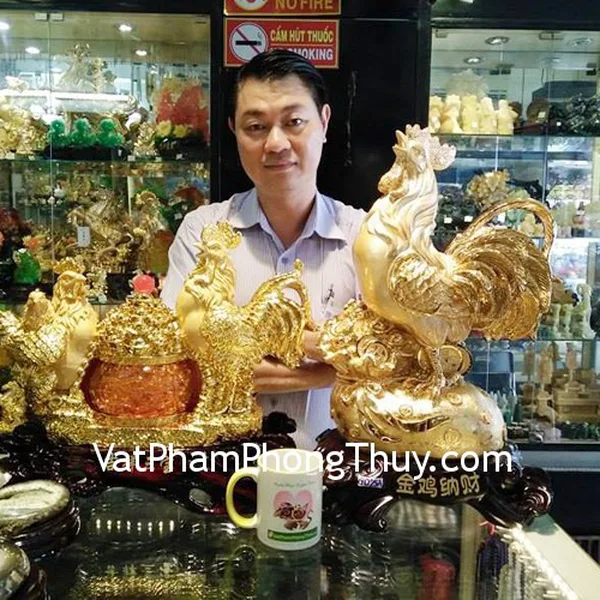 Anh Hùng - Khách hàng mua Gia đình gà vàng G003A và Gà vàng đứng lớn G025A