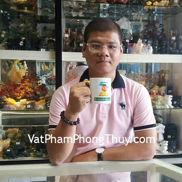 Anh Duy - khách hàng mua Chuỗi thạch anh tím đậm Uruguay S6360-3614