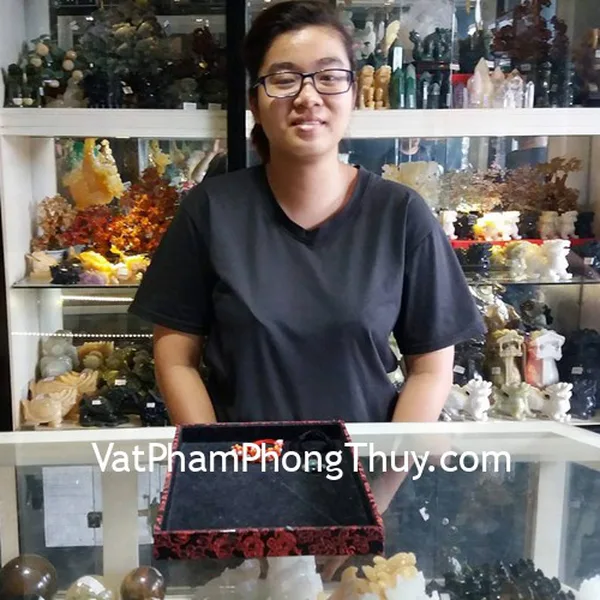 Chị Ngọc - khách hàng mua Dây rút 9 hạt đá Miến Điện S5029, Di lạc phỉ thúy xanh đậm S6321