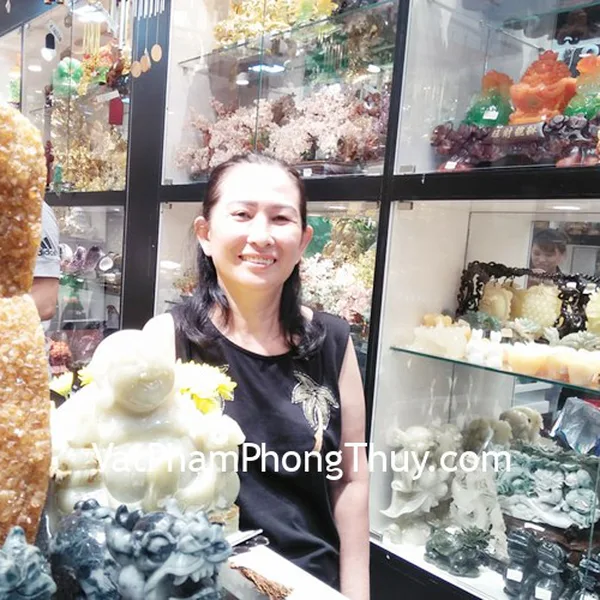 Chị Ngọc Nữ- khách hàng mua Thiềm thừ Tây Tạng chuẩn CTT-S