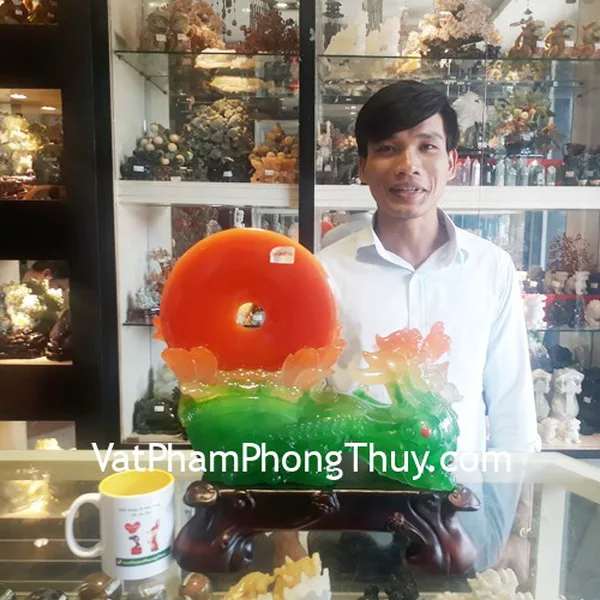 Anh Nam - khách hàng mua Tỳ hưu đỏ kéo xe tài lộc xanh
