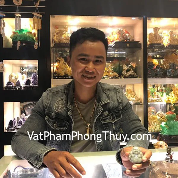 Anh Ninh - khách hàng mua Phật Di Lặc ngọc Myanmar S863
