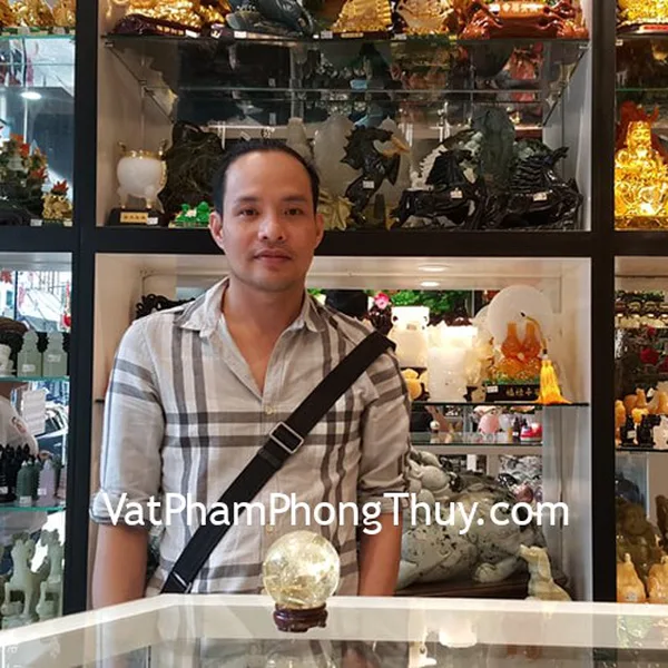Anh Vũ - khách hàng mua vòng tay thạch anh tóc đỏ đồng S6748-2202 và quả cầu thạch anh vàng citrin GM150-14579