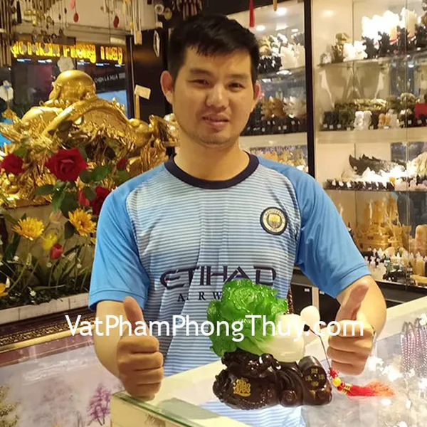 Anh Quang - khách hàng mua Bắp cải xanh ngọc trên đế gỗ bao nguyên bảo LN083