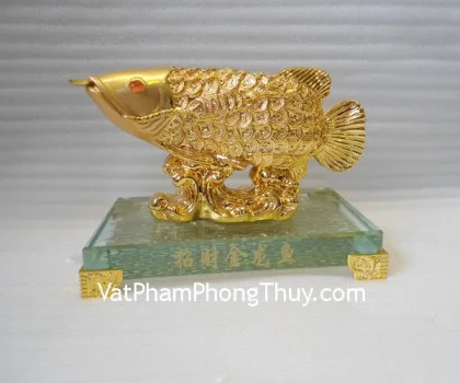 Cá kim long vàng, đế thủy tinh - chiêu tài kim long H290G