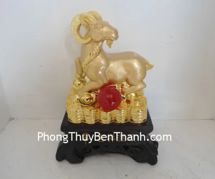 Dê cát tường ôn thuận vàng Y340