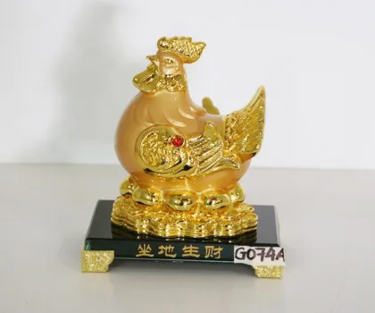 Gà mái ấp trứng vàng trên đế thủy tinh - Tạ địa sanh tài FG074A
