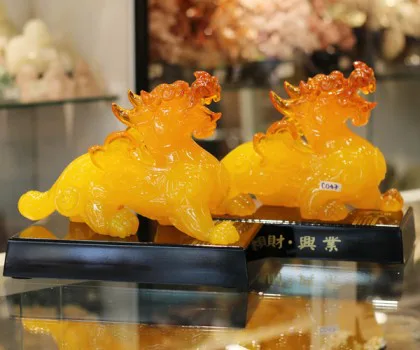 Tỳ hưu ngọc lưu ly vàng cam - Chiêu tài hưng nghiệp/ Trấn trạch tụ phước C047A