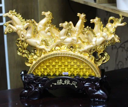Bát mã vàng trên cung điện vàng - Bát tuấn hồng phong C105A