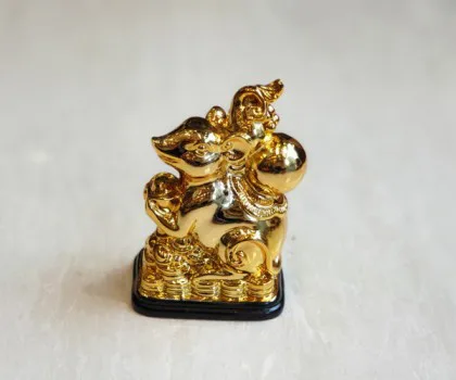 Chuột vàng dán xe cõng hồ lô FTM028
