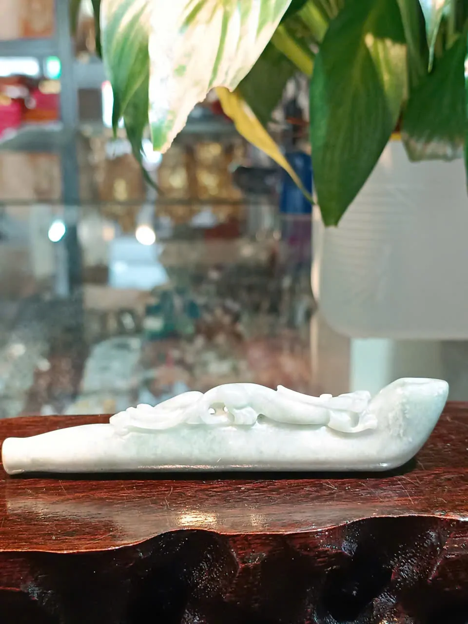 Ngọc Phỉ Thúy Thật Giả Nhận Biết Qua 7 Dấu Hiệu Vàng - Hướng Dẫn Chi Tiết Cho Người Mua Năm 2026