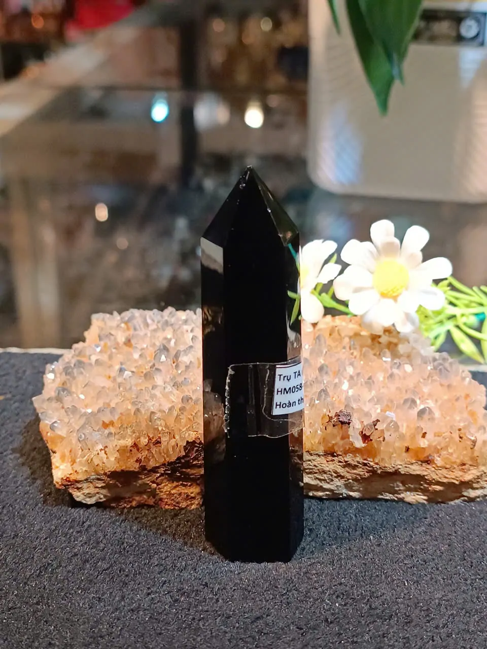 Trụ thạch anh đen (hắc ngà) HM058-253
