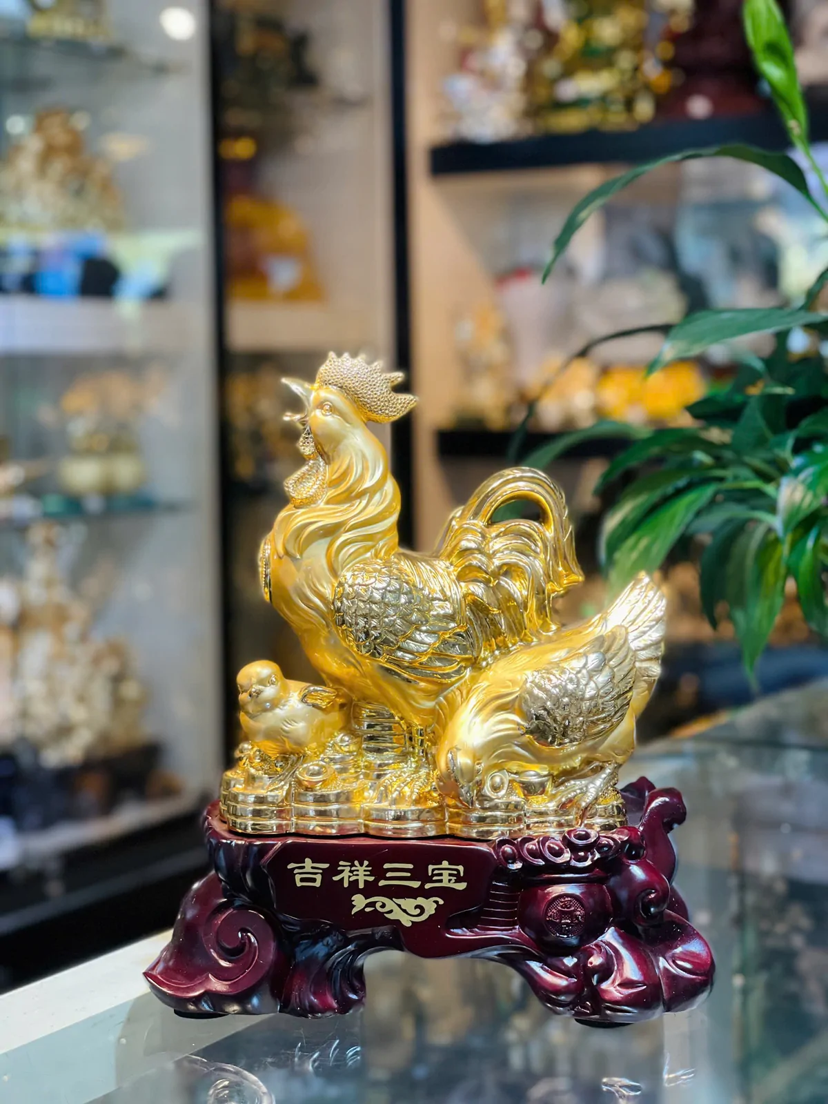 Gia đình gà trên tiền (trung) - Cát tường tam bảo G009A