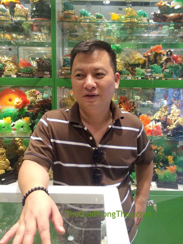 Anh Minh-khách hàng mua chuỗi đá dung nham núi lửa nhỏ FS6304-389
