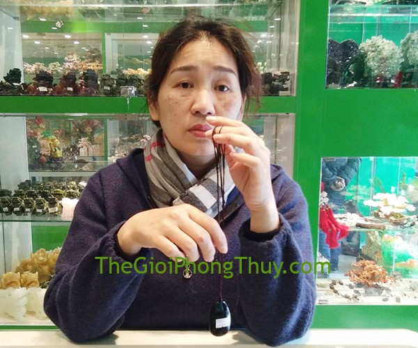 Chị Hùng-Khách hàng mua Phật bản mệnh đá hắc ngà - Tý (Thiên Thủ Thiên Nhãn) FS6340-1.