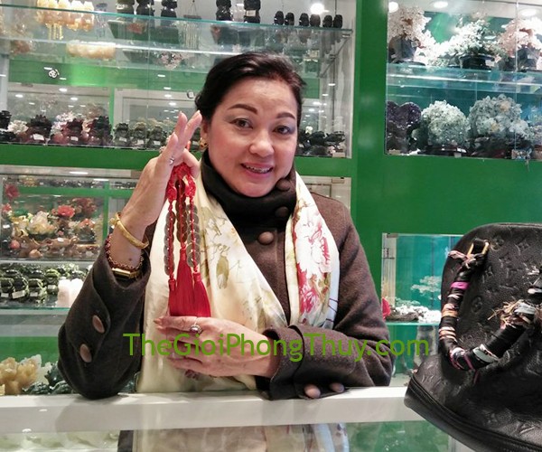 Chị Sami-Khách hàng mua Xâu tiền 6 xu (sáu đế vương) FCC1135.
