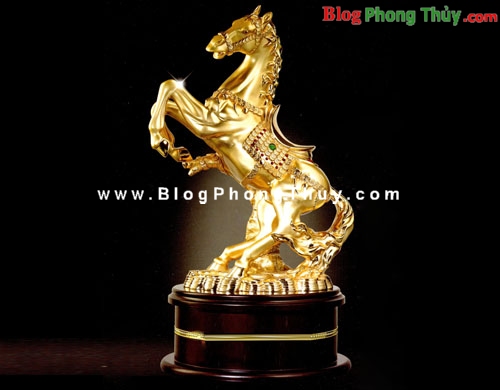 Đặt bàn làm việc thế nào để kinh doanh phát đạt và có sức khỏe tốt ?