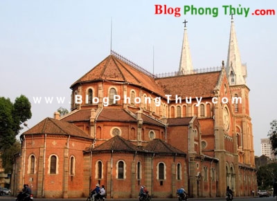 nha-tho-duc-ba.jpg