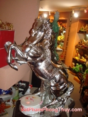 20100111113007_vat_pham_so_179.jpg