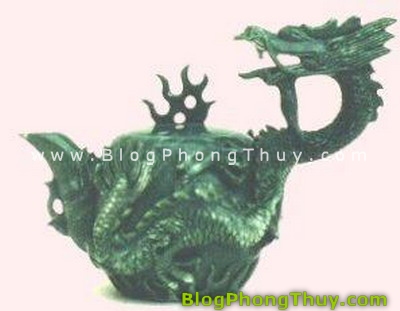 ngoc-phong-thuy-03.jpg