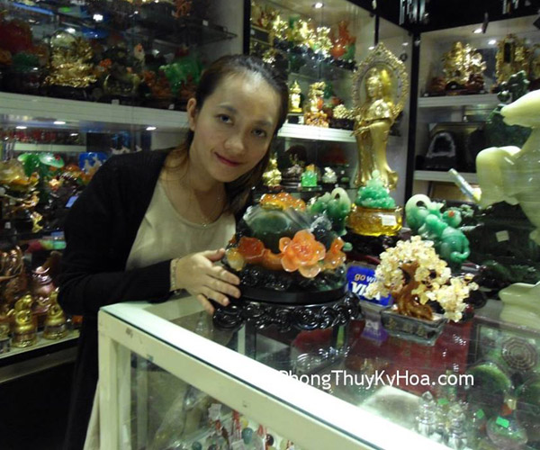 Chị Trâm - khách hàng mua Thiềm thừ hòa khí sinh tài E051