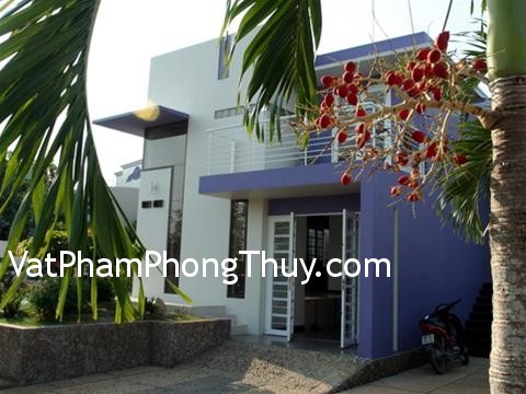 Cách hóa giải cho cửa chính nhà bị rơi vào cung tố tụng