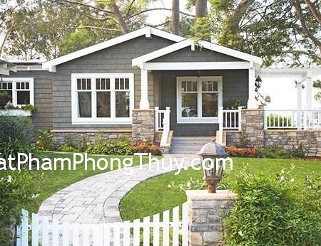 Cách hóa giải cho nhà bị đường dốc đâm thẳng vào cửa chính