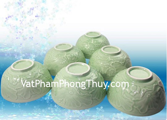 Chén đĩa mẻ, nứt trong nhà tượng trưng cho điềm chẳng lành