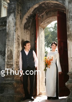 Xem hướng cửa biết được đường tình duyên