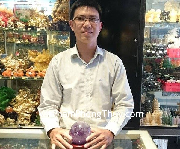 Anh Bình- Khách hàng mua Quả cầu Thạch anh tím M199-10404