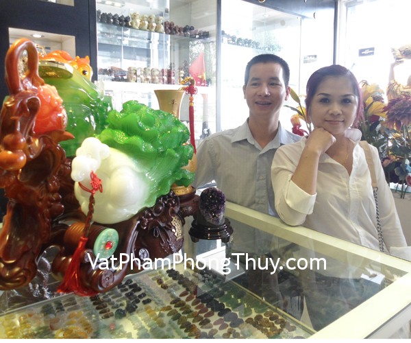 Anh Hoàn - khách hàng mua thiềm thừ xanh, bắp cải, bình hồ lô, bông thạch anh tím, vòng tay mẫu đơn