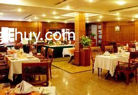 Nhà hàng nên sáng sủa và khô ráo