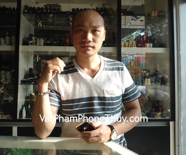 Anh Sang - khách hàng mua vòng tay thạch anh ưu linh