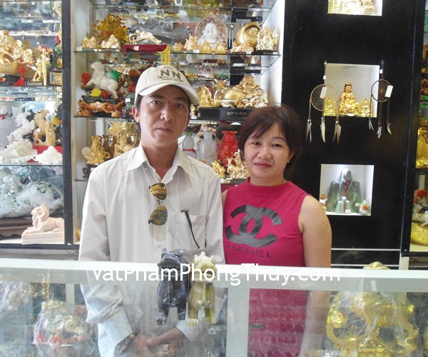 Anh Hà - khách hàng mua tỳ hưu bắc kinh xanh BKX-M và tỳ hưu bắc kinh đen BKD-M