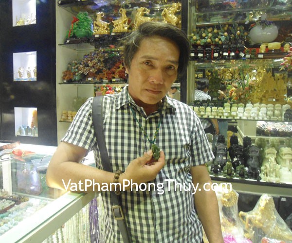 Anh Hà - khách hàng mua mặt tỳ hưu phỉ thúy S5151-4197