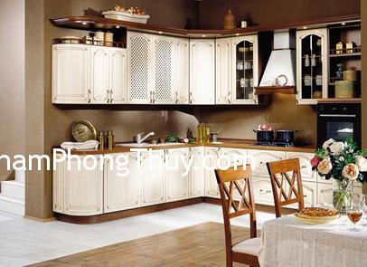 Lưu ý khi treo gương trong bếp tránh phạm “Thiên môn hỏa”