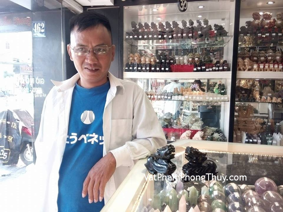 Anh Việt - khách hàng mua cặp Tỳ Hưu đá Hắc Ngà M018