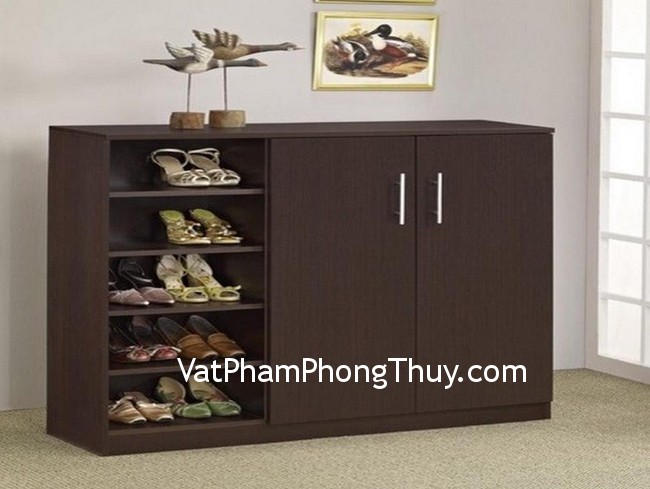 Vị trí đặt tủ đựng giày ảnh hưởng đến tài lộc & sức khỏe