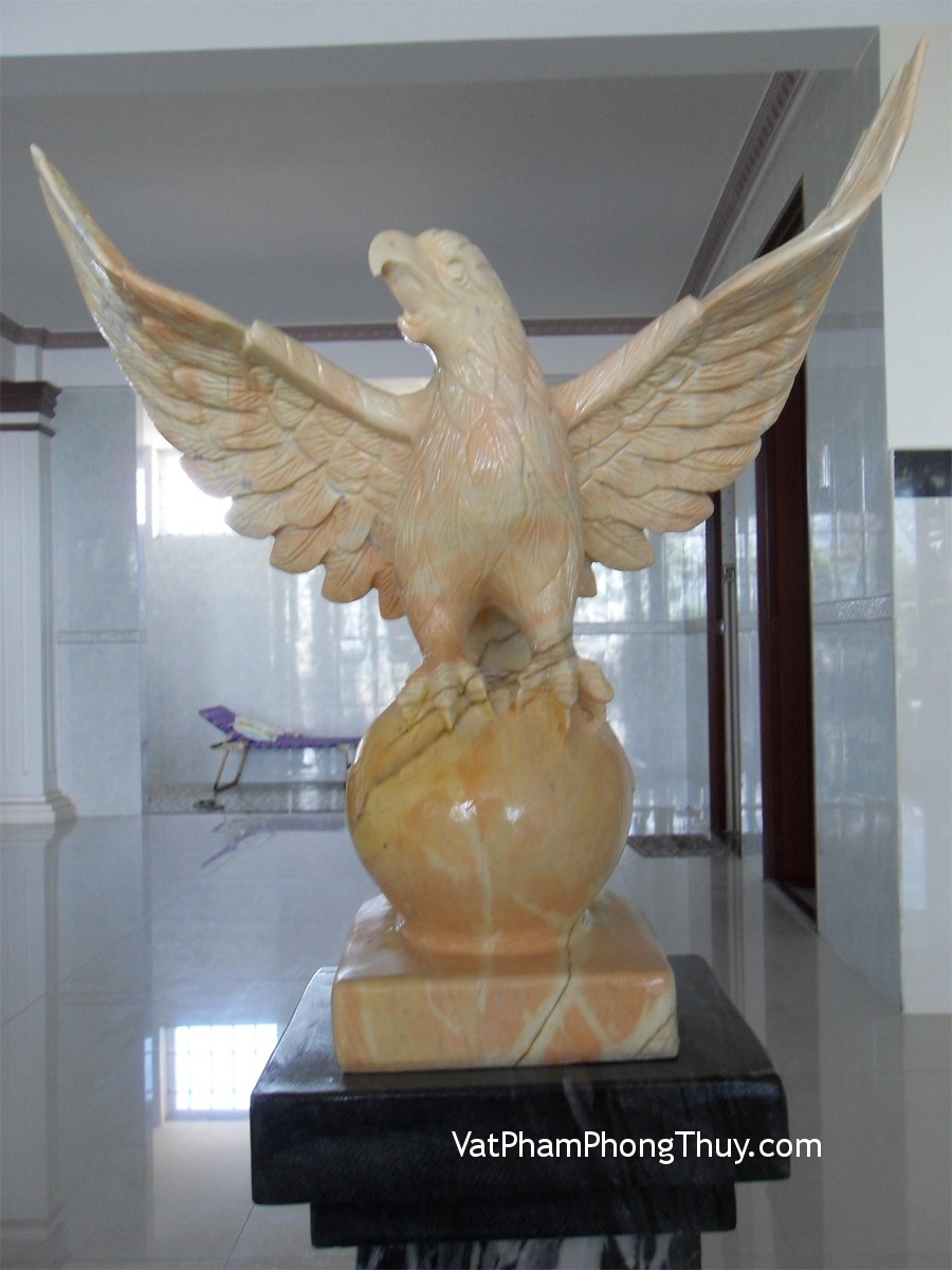 Cách đặt tượng đại bàng giúp phát huy tác dụng