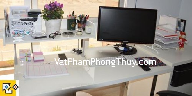 3 Loại vật phẩm gây ảnh hưởng xấu khi đặt trên bàn làm việc