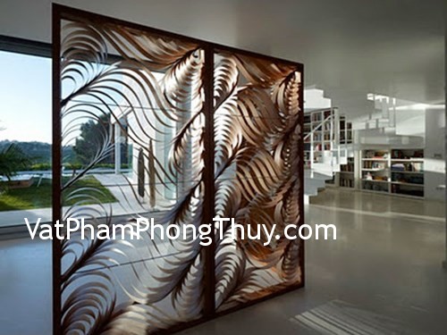 Đặt bình phong xua đuổi khí xấu trong phòng khách