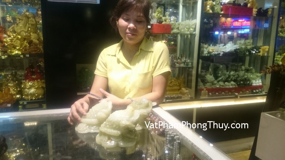 Chị Linh - Khách mua Thiềm thừ tây tạng trung CTT-M
